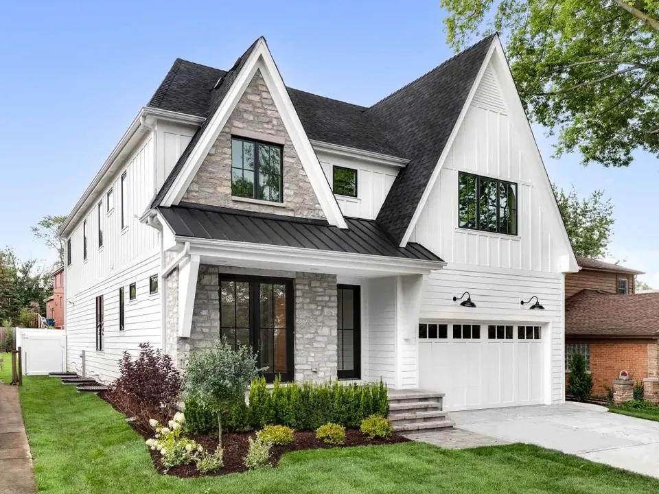 A completed Vista Home Improvement roof